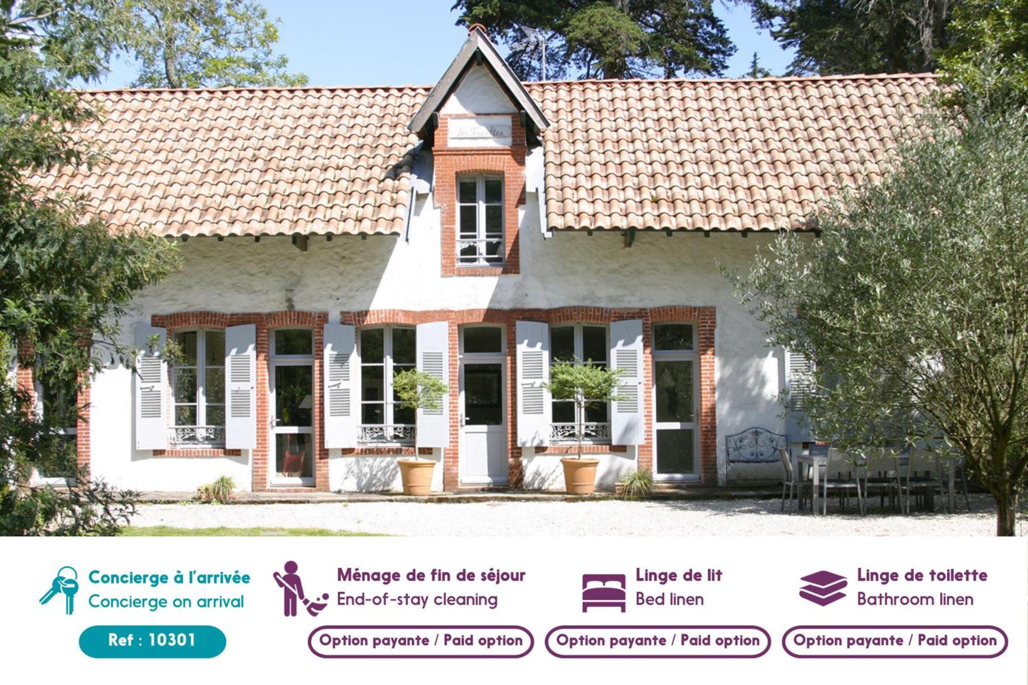 Villa Traditionnelle Pour 8 - 550M De La Plage Ноармутие-ан-л'Ил Екстериор снимка